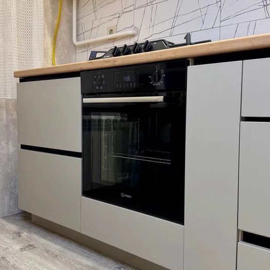 Кухня «PURE LINE»